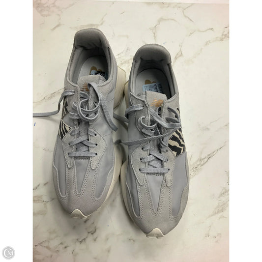 Shoes Sneakers By New Balance In Grey, Size: 8.5