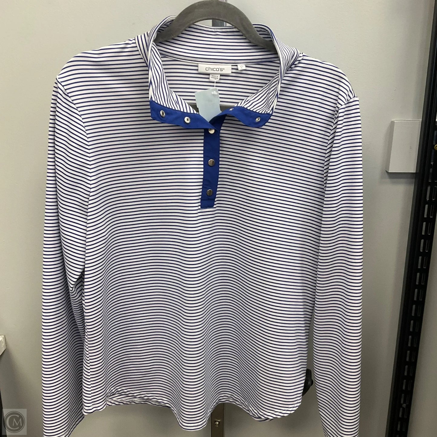 Top Long Sleeve By Vince Camuto In Floral Print, Size: L