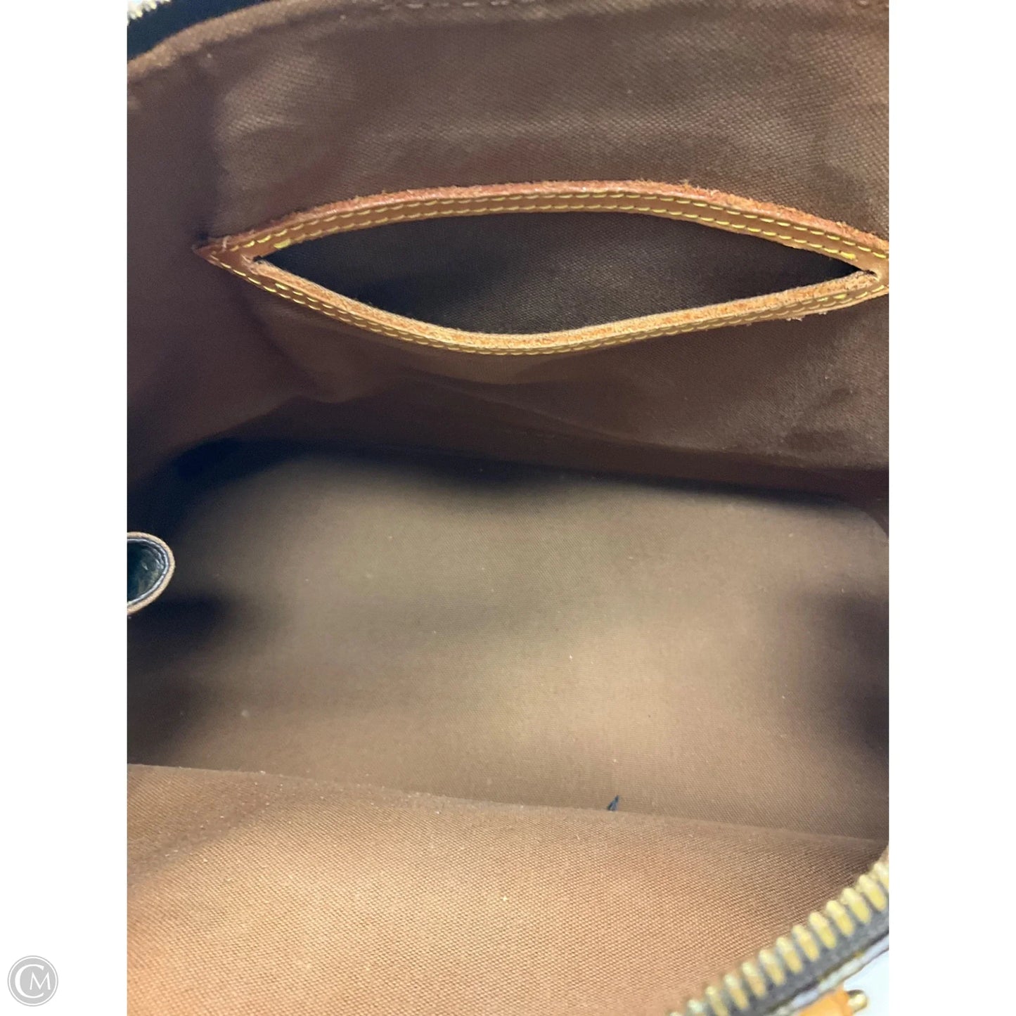 Handbag Luxury Designer By Louis Vuitton, Size: Medium