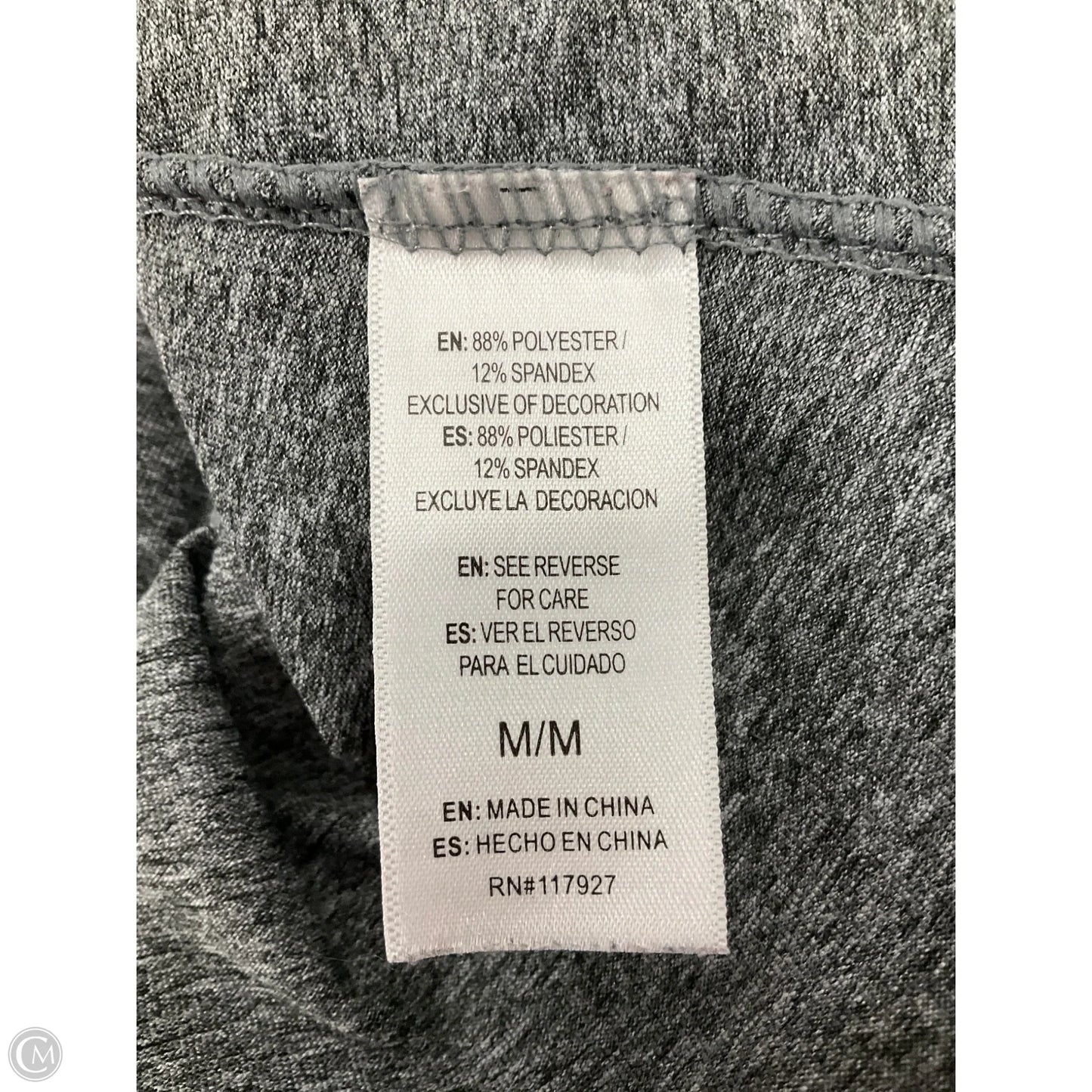 Athletic Top Long Sleeve Collar By Reebok In Grey, Size: M