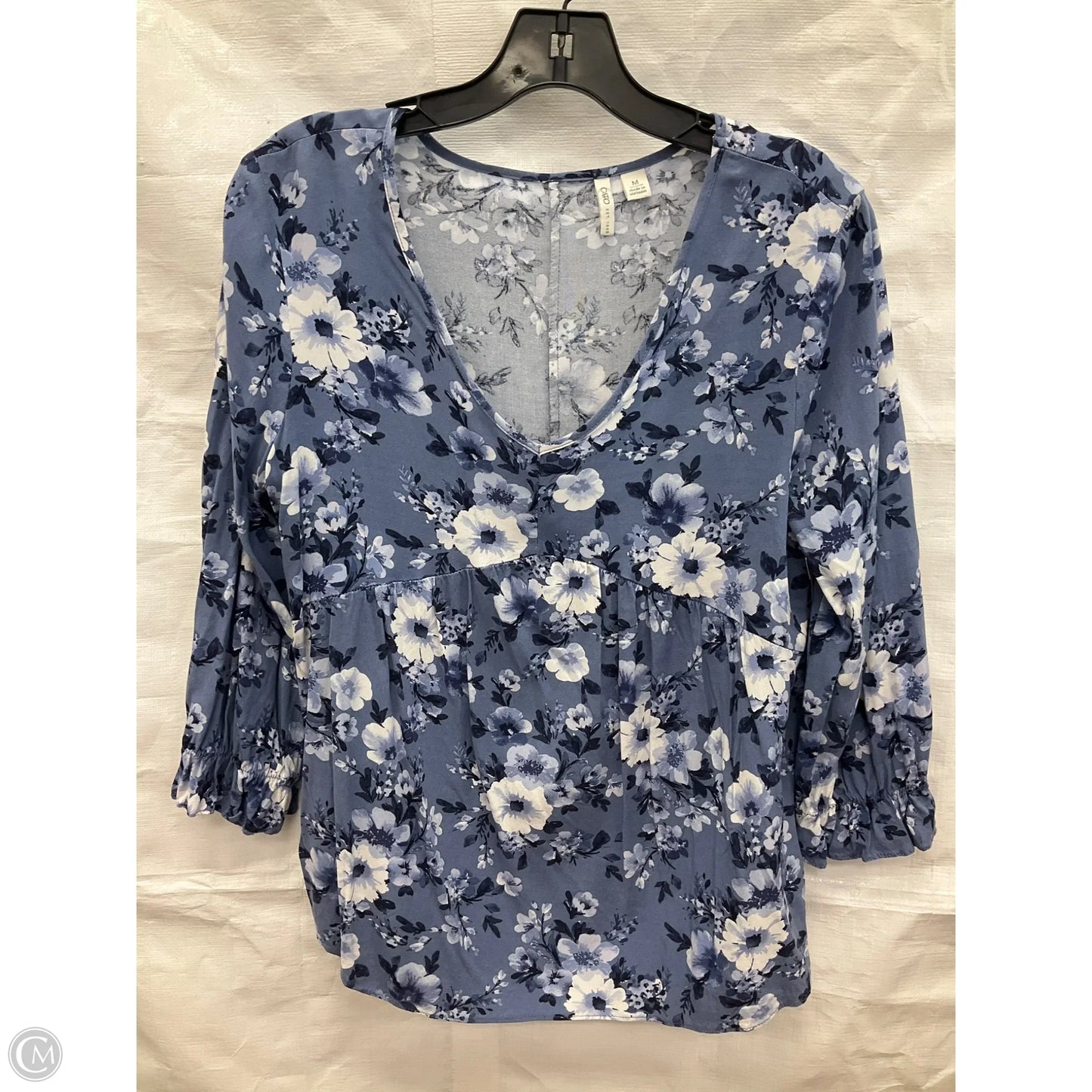 Top 3/4 Sleeve By Cato In Blue & White, Size: M