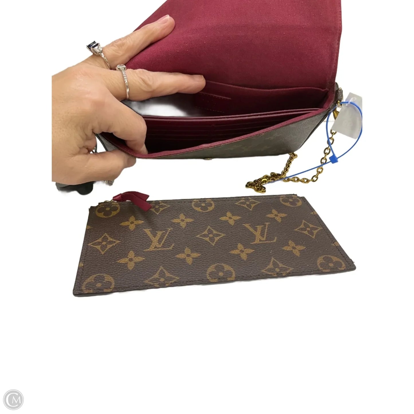 Crossbody Luxury Designer By Louis Vuitton, Size: Small