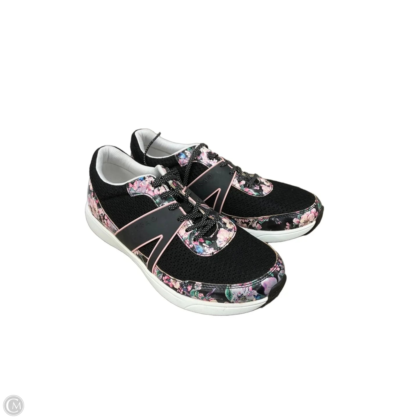Shoes Athletic By Cmc In Black, Size: 10