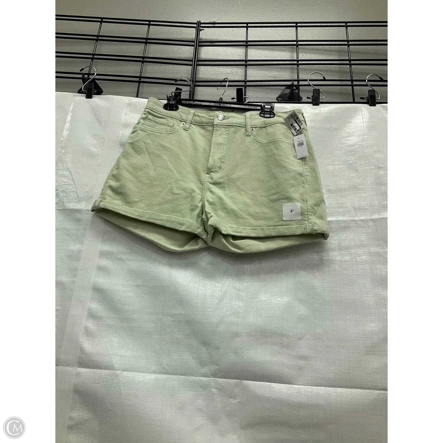 Shorts By Old Navy In Green, Size: 14