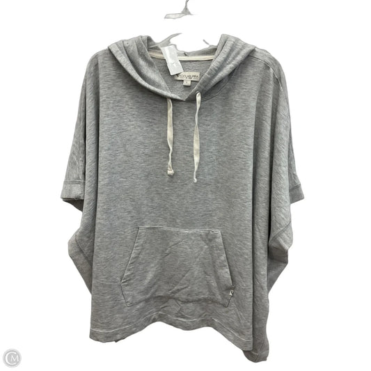 Top Short Sleeve By Koolaburra By Ugg In Grey, Size: L