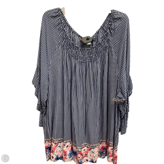 Top Short Sleeve By Terra & Sky In Checkered Pattern, Size: 3x