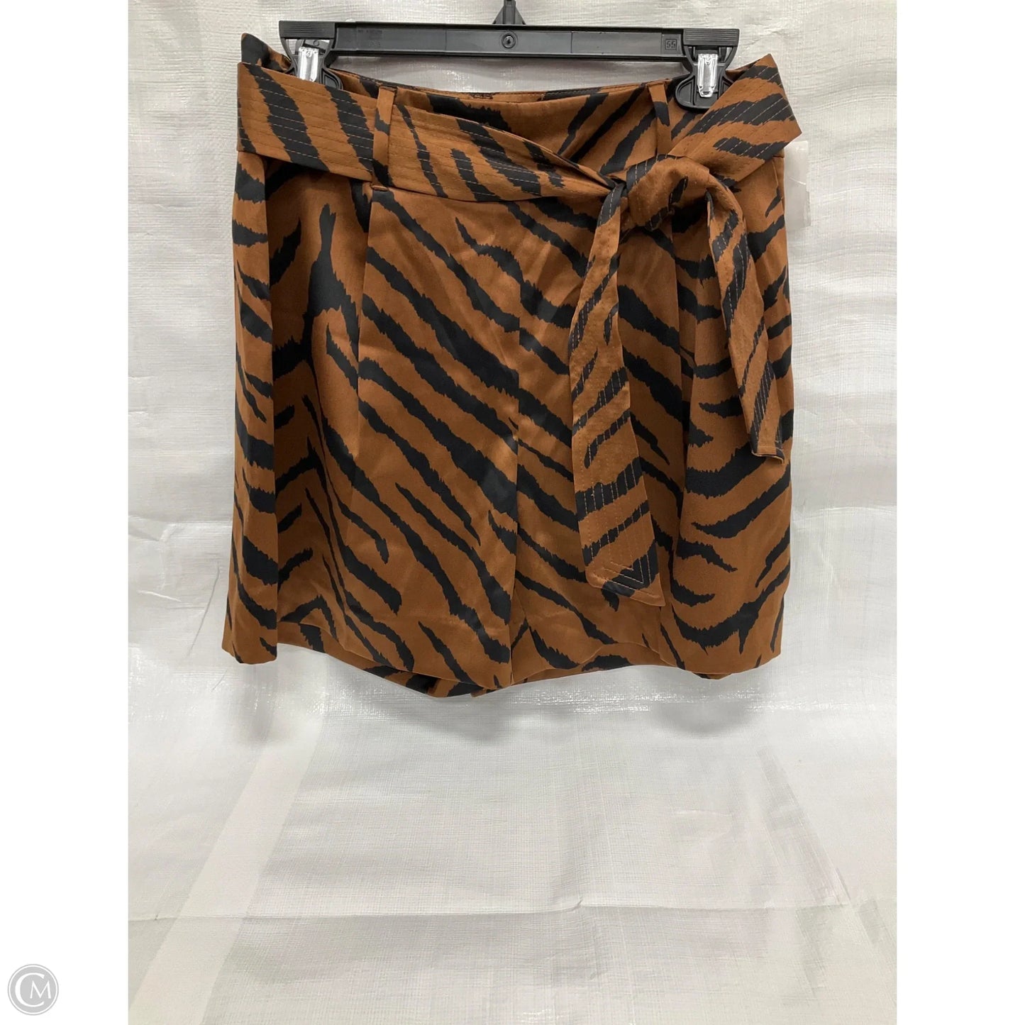 Shorts By White House Black Market In Animal Print, Size: 6