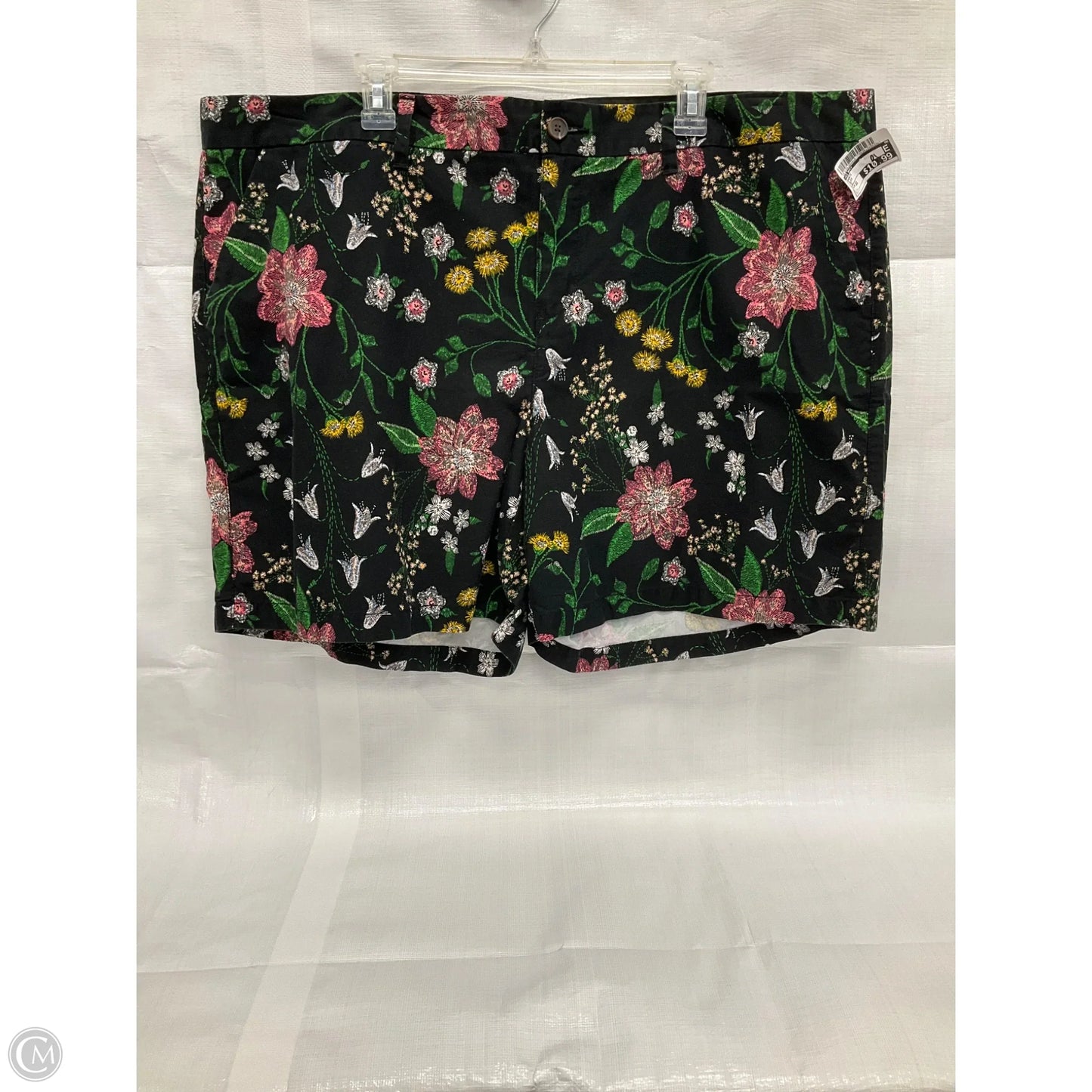 Shorts By Old Navy In Black, Size: 22