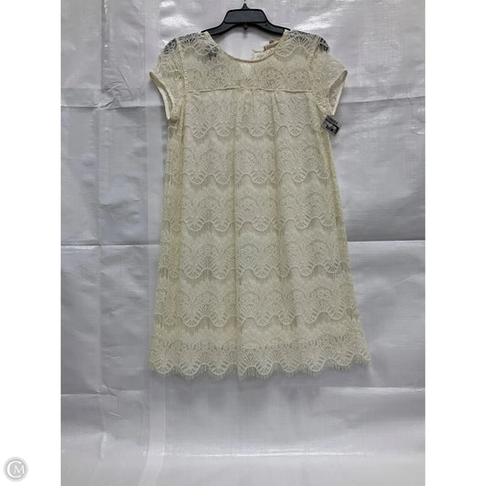 Top Short Sleeve By Clothes Mentor In Cream, Size: S