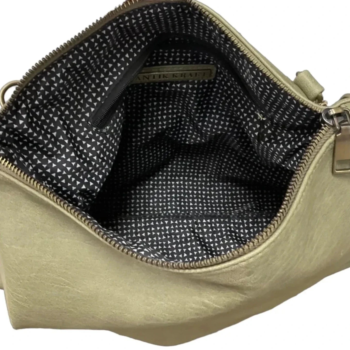 Crossbody By Antik Kraft, Size: Medium