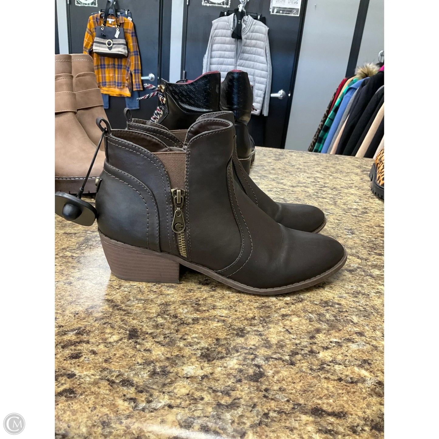 Boots Ankle Flats By Guess In Brown, Size: 9