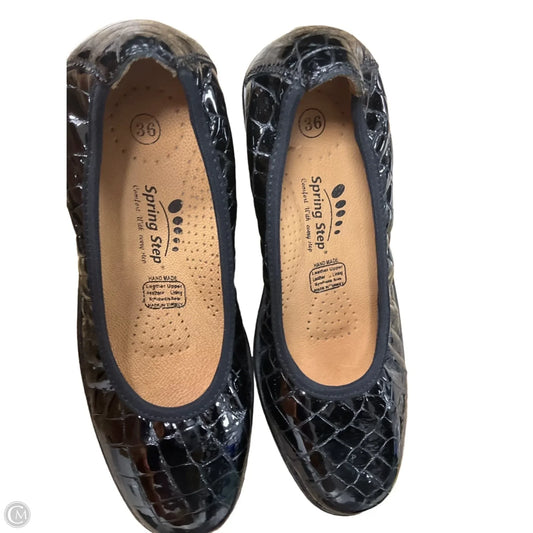 Shoes Flats By Spring Step In Black, Size: 6