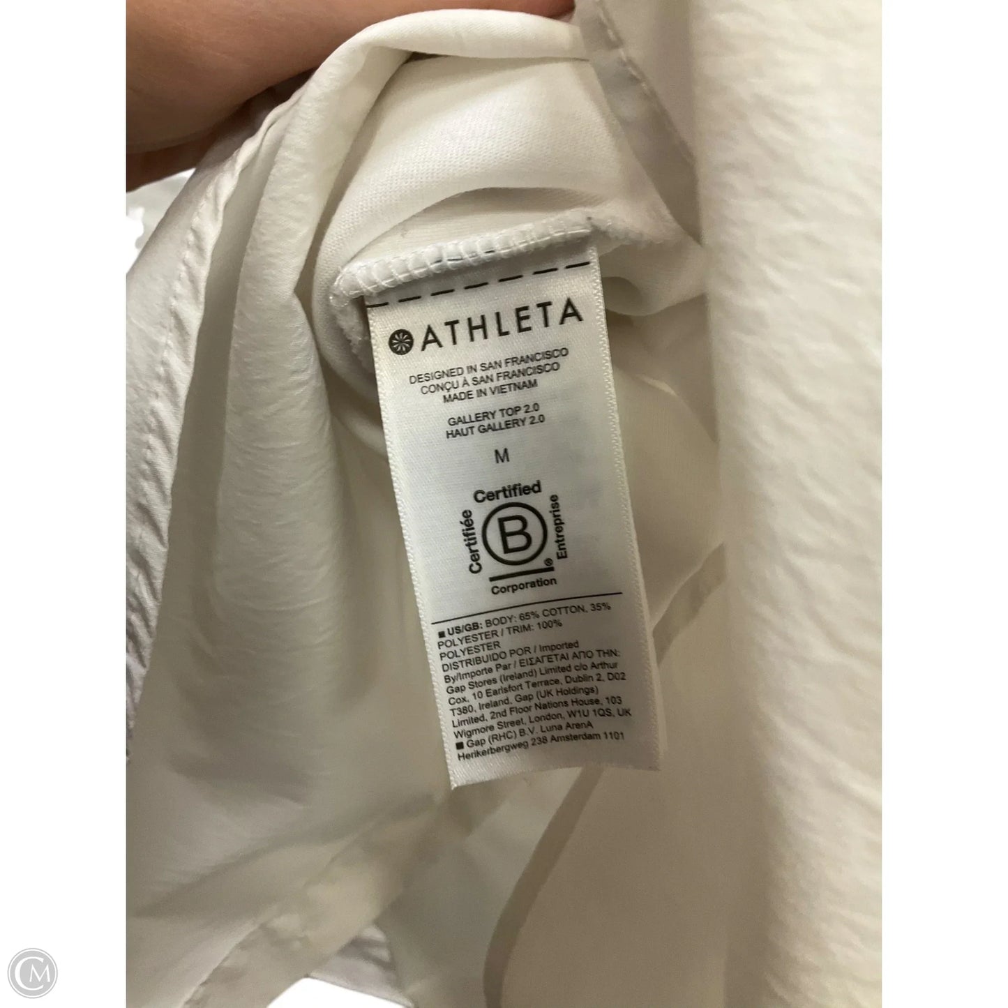 Athletic Top Long Sleeve Collar By Athleta In White, Size: M