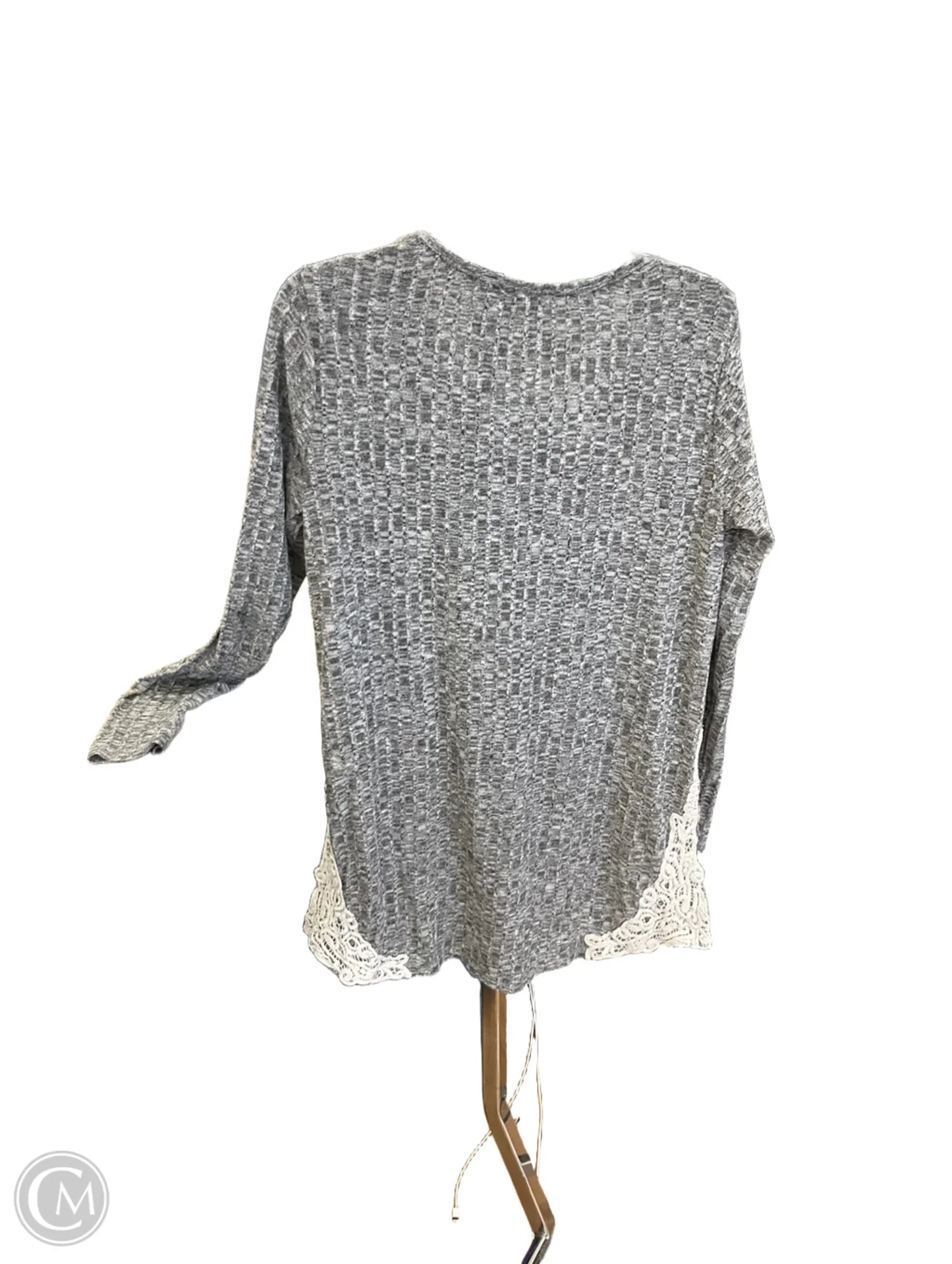 Top Long Sleeve By Maurices In Grey, Size: Xl