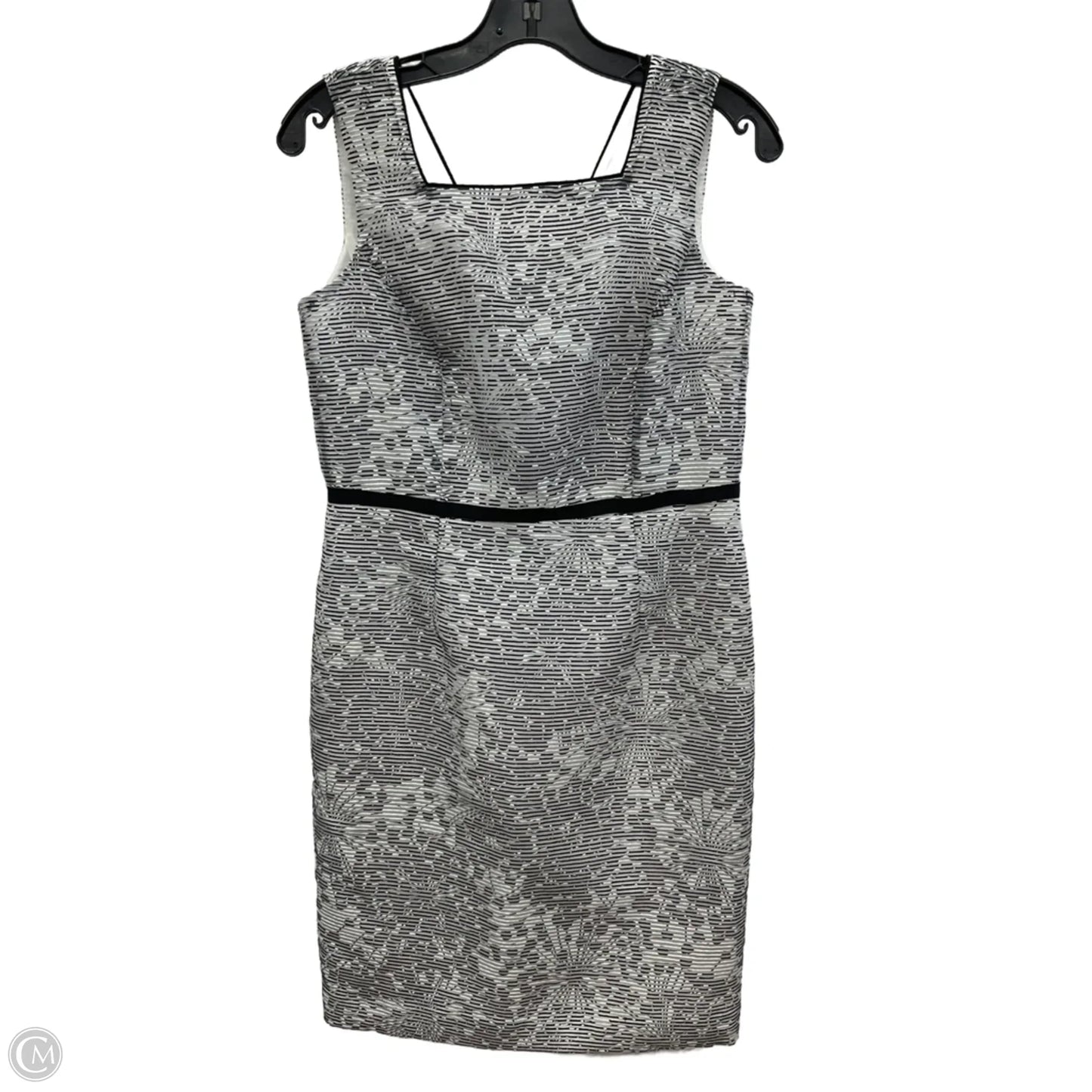 Dress Casual Short By Ann Taylor In Black & White, Size: 4p