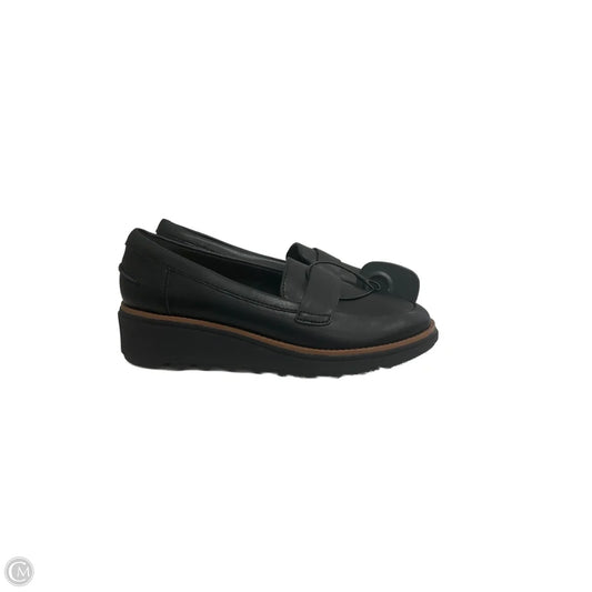 Shoes Flats By Clarks In Black, Size: 5