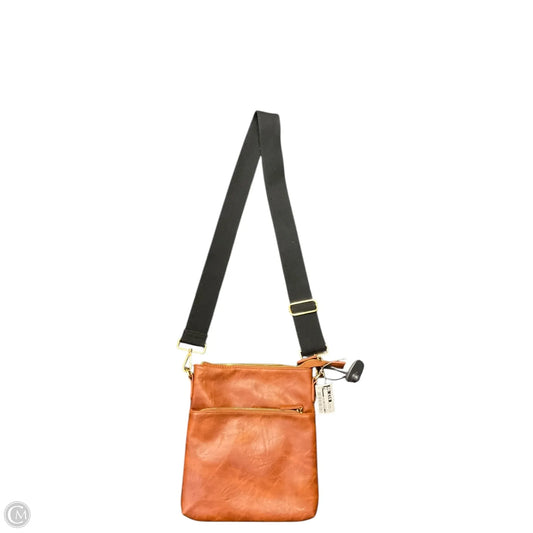 Crossbody By Clothes Mentor, Size: Medium