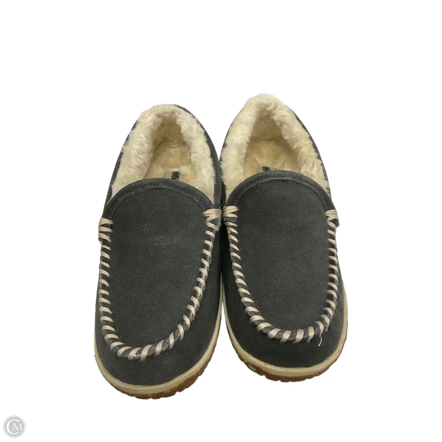 Shoes Flats By Minnetonka In Grey, Size: 6