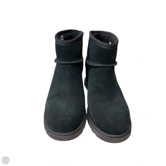 Boots Designer By Ugg In Black, Size: 6.5