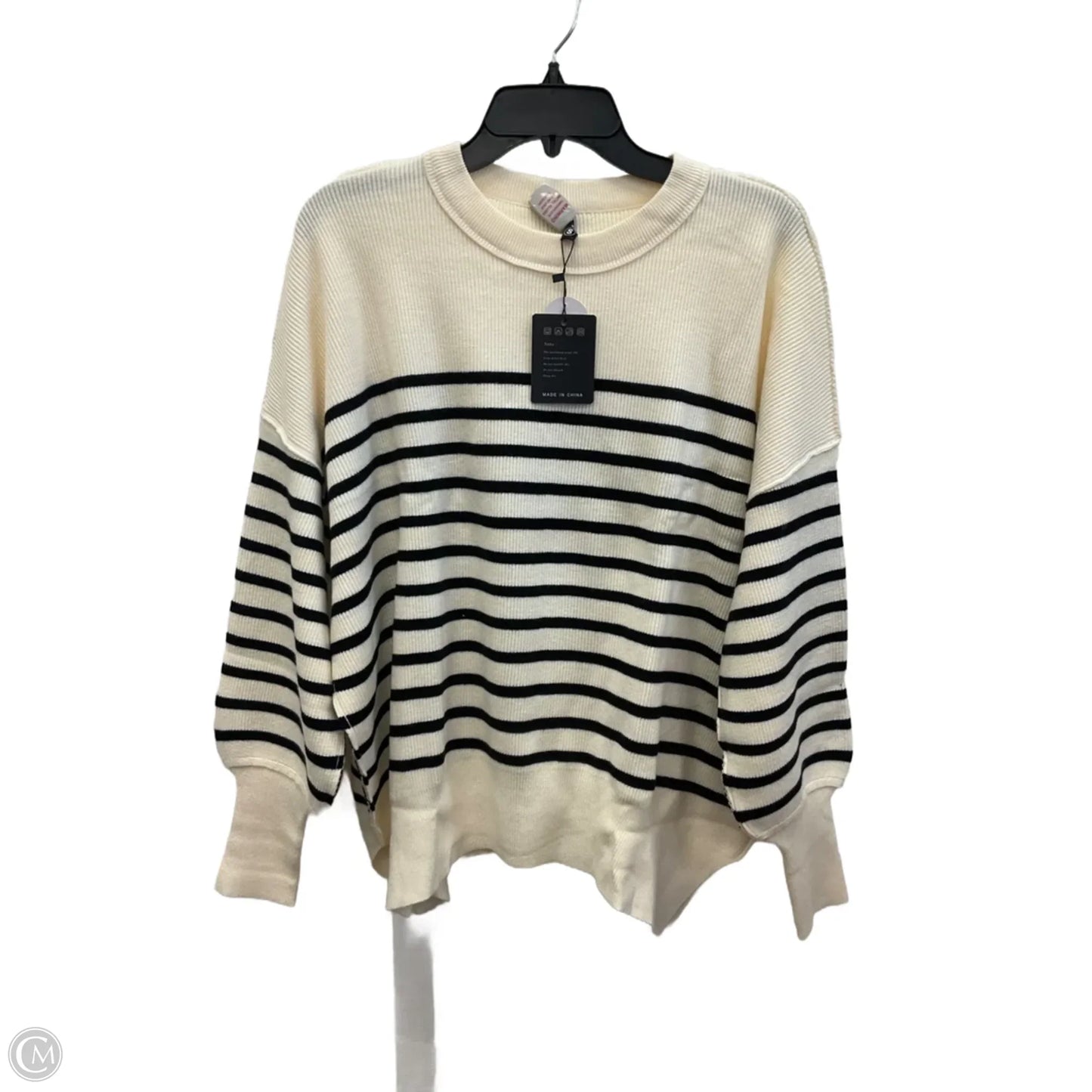 Sweater By Clothes Mentor In Cream, Size: S