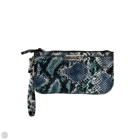 Wristlet By Nine West, Size: Large