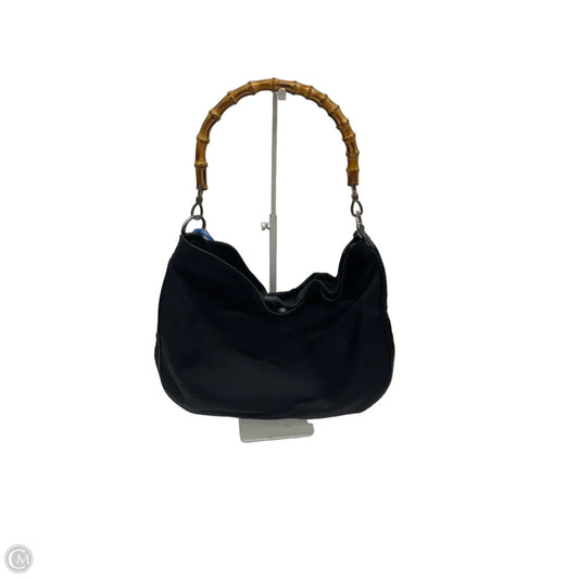 Crossbody Luxury Designer By Gucci, Size: Medium