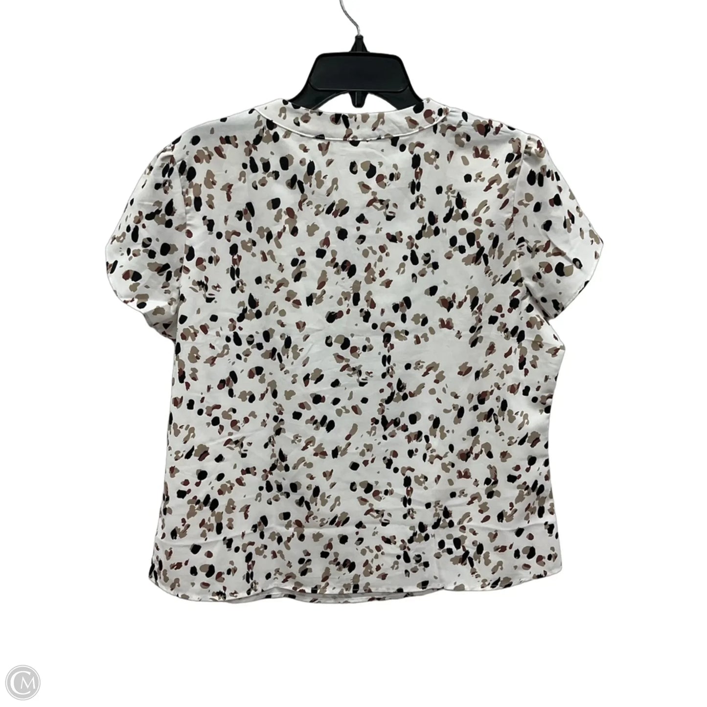 Top Short Sleeve By Clothes Mentor In White, Size: L