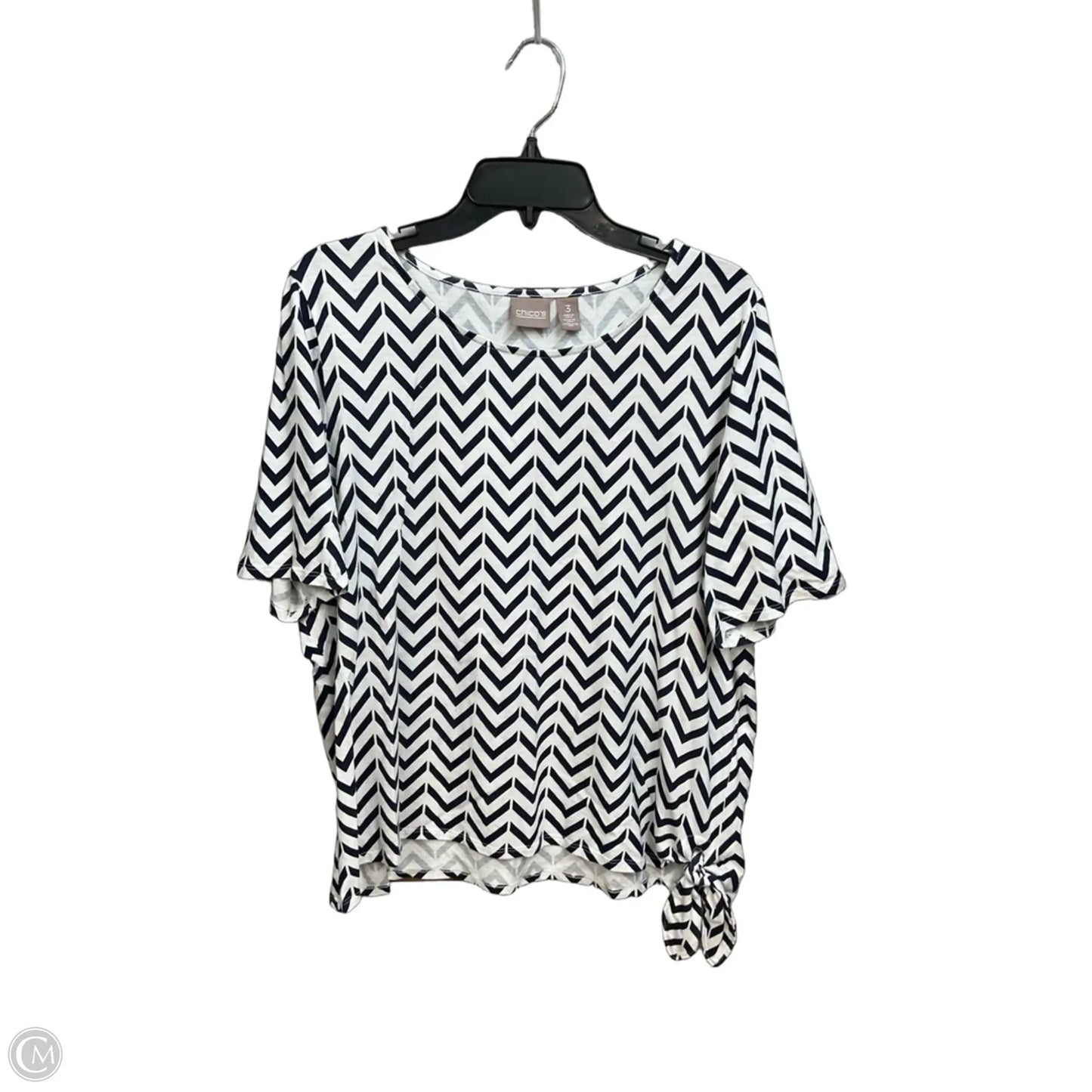 Top Short Sleeve By Chicos In Chevron Pattern, Size: L