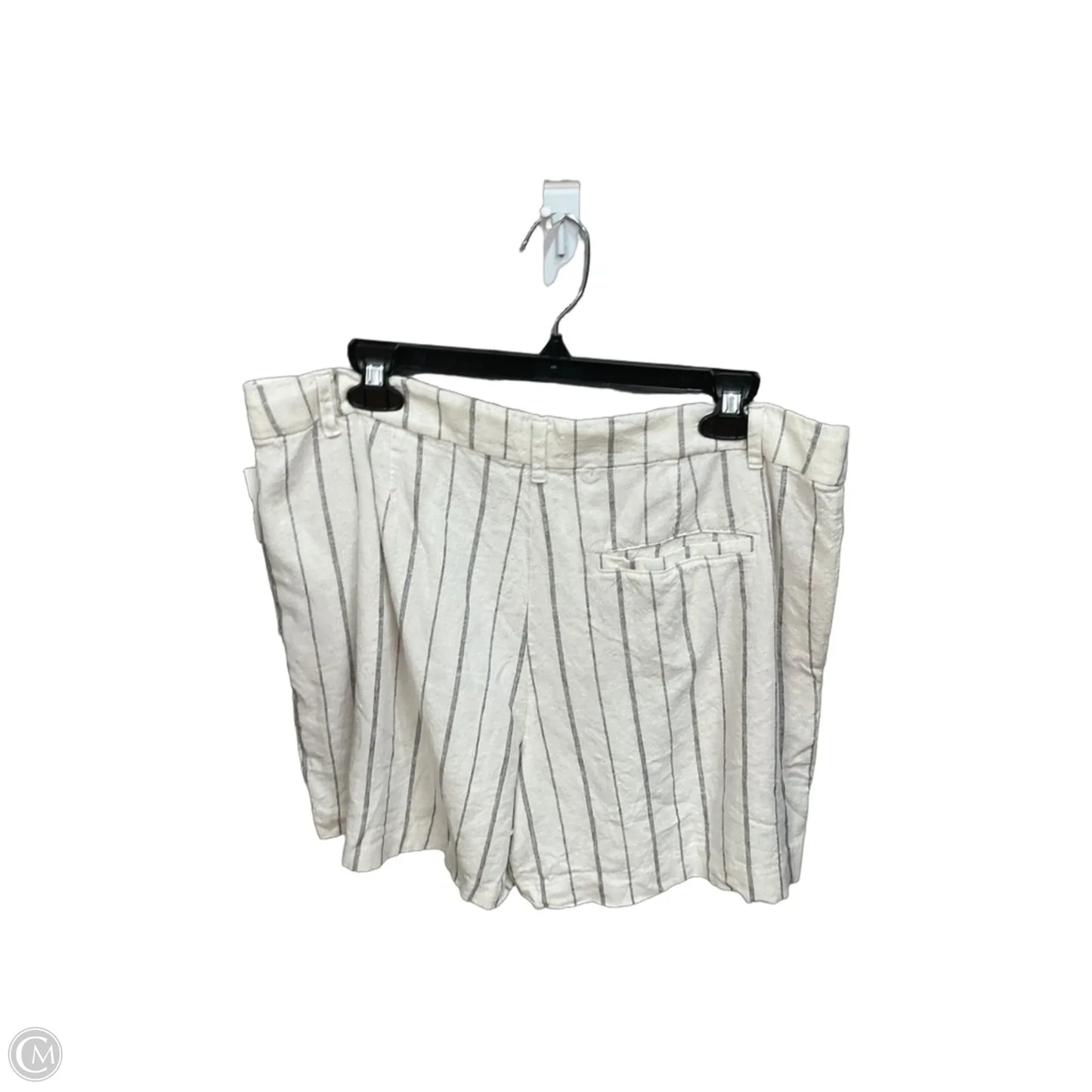 Shorts By Old Navy In Striped Pattern, Size: 12