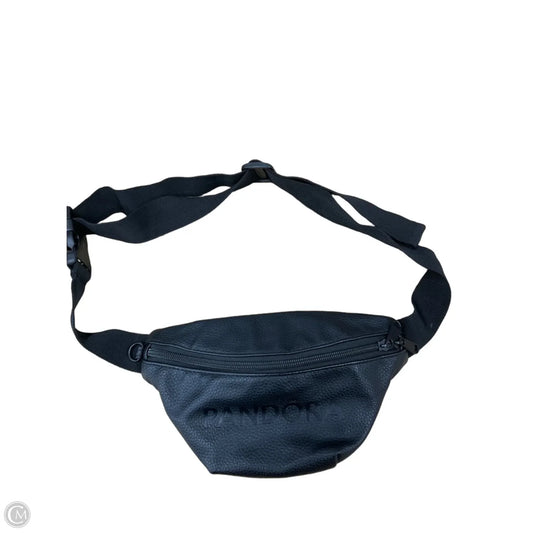 Belt Bag By Pandora, Size: Small