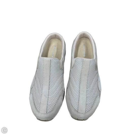 Shoes Flats By Easy Spirit In Tan & White, Size: 7