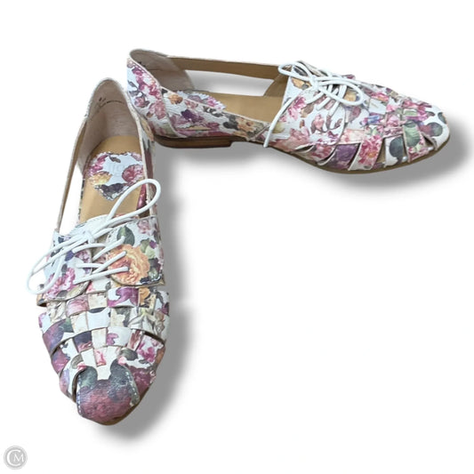 Shoes Flats By Clothes Mentor In Floral Print, Size: 7.5