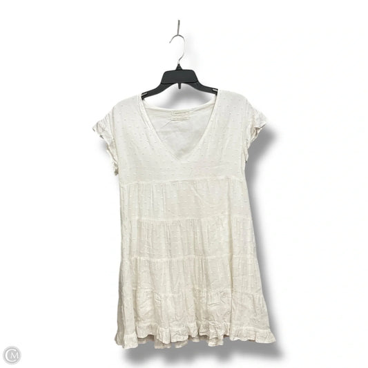 Dress Casual Short By Urban Outfitters In White, Size: Xs