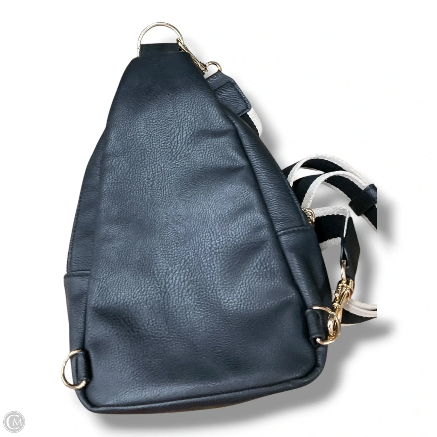 Crossbody By Universal Thread, Size: Small