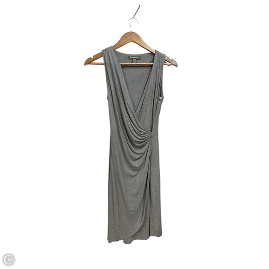 Dress Casual Short By Tommy Bahama In Grey, Size: Xs