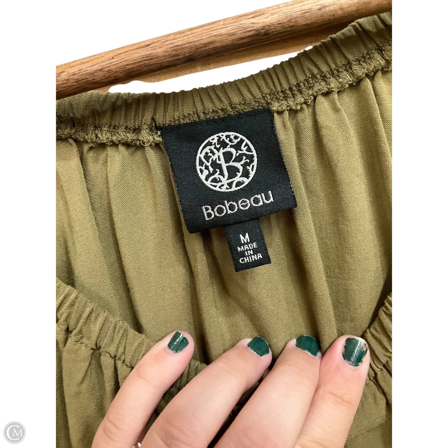Top Short Sleeve By Bobeau In Green, Size: M