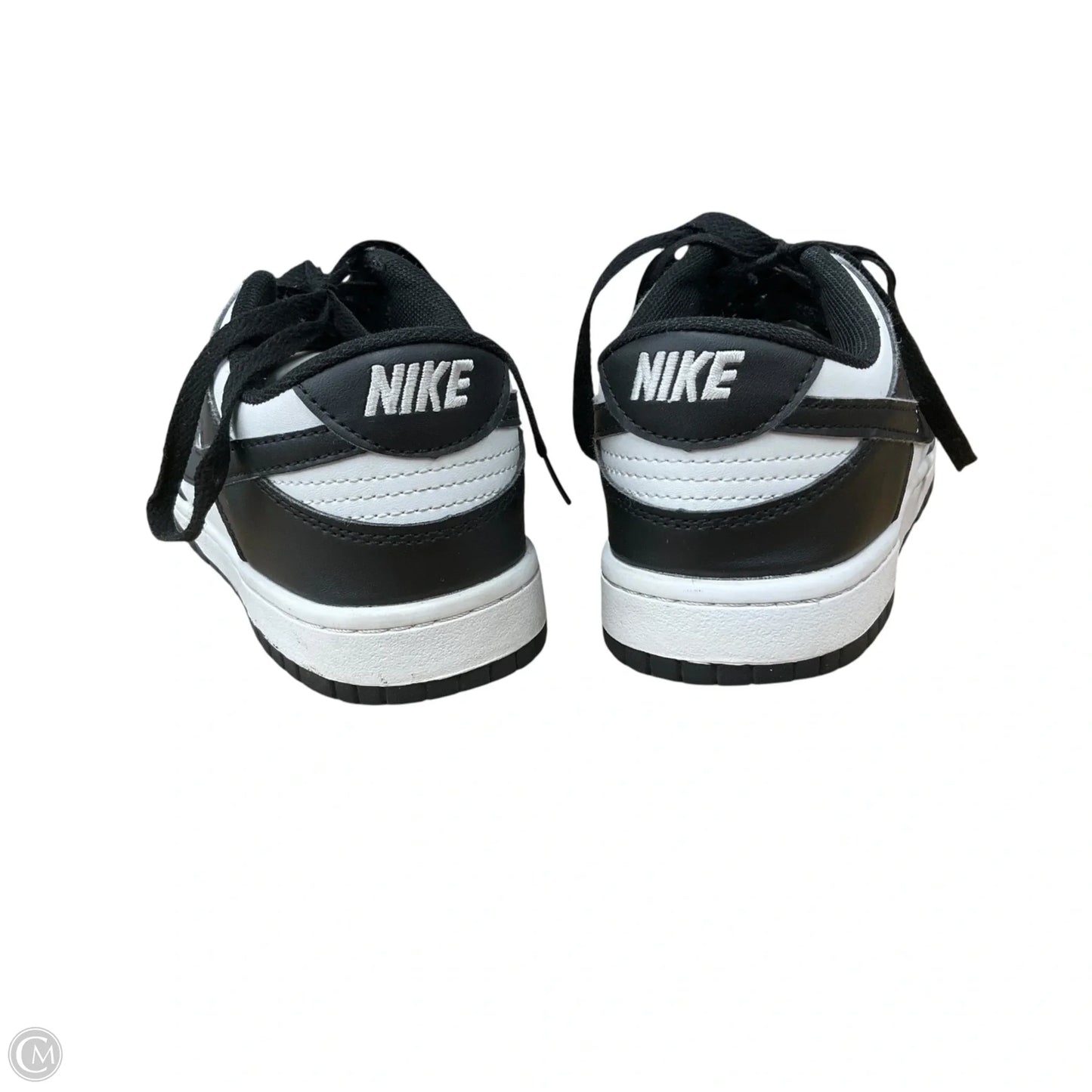 Shoes Athletic By Nike In Black & White, Size: 5.5