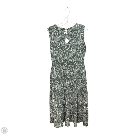 Dress Casual Short By Cmc In Green, Size: M