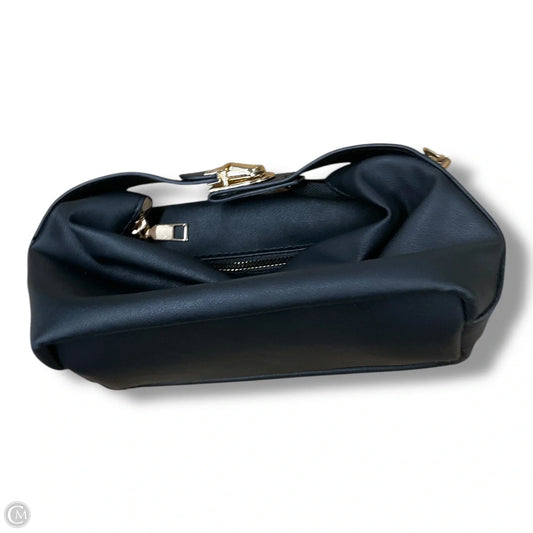 Handbag By Clothes Mentor, Size: Small
