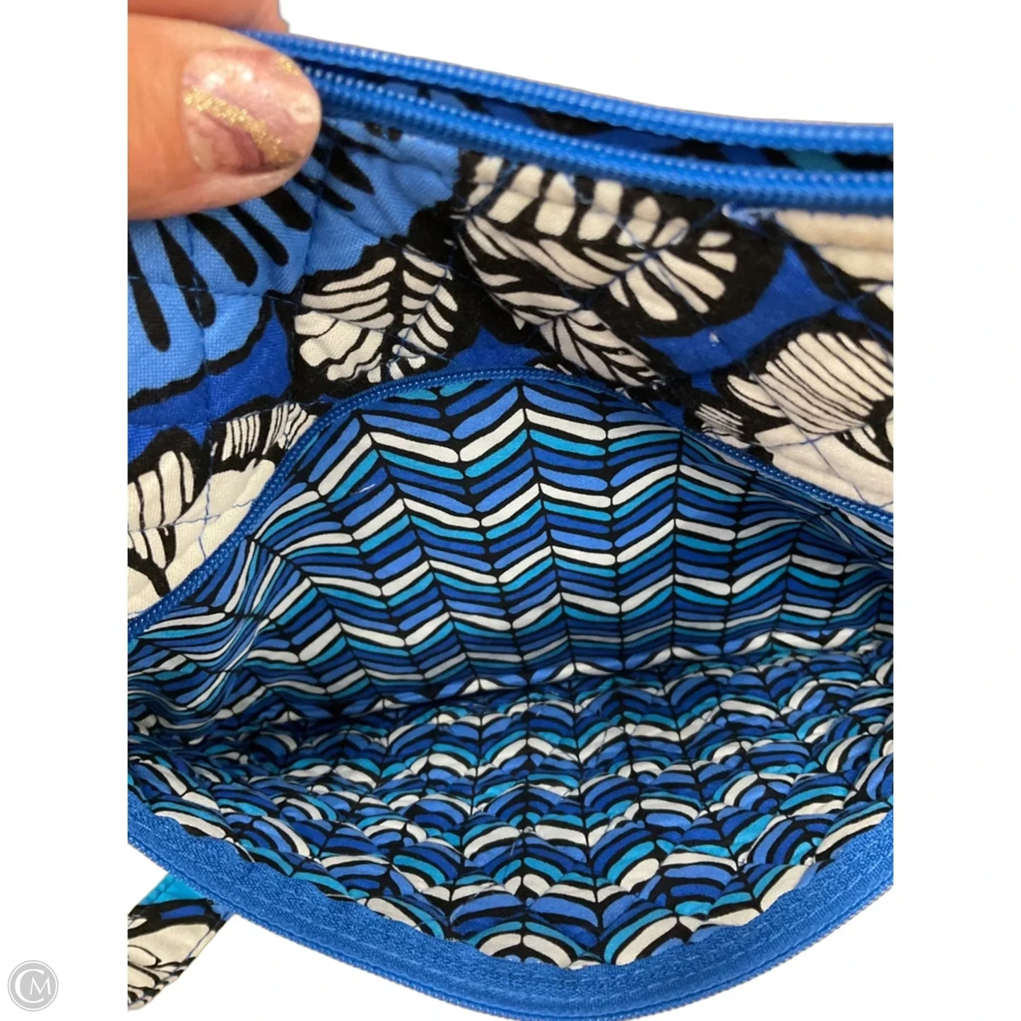 Handbag By Vera Bradley, Size: Medium