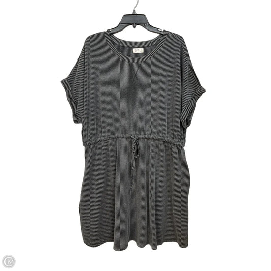 Dress Casual Short By Maurices In Grey, Size: 2x