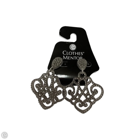 Earrings Dangle/drop By Clothes Mentor