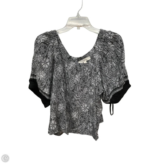 Top Short Sleeve By Loft In Grey, Size: Xl