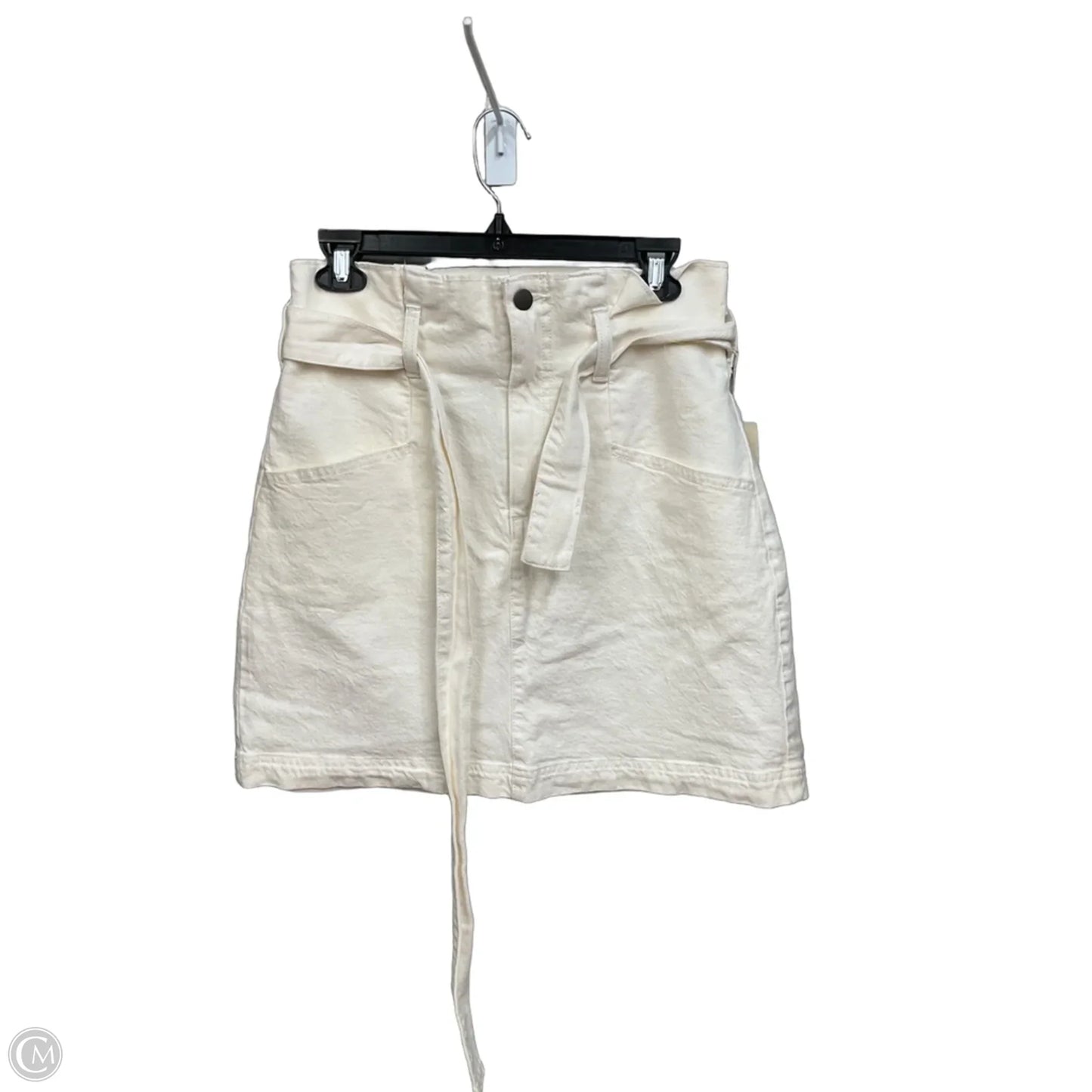 Skirt Mini & Short By Universal Thread In White, Size: M