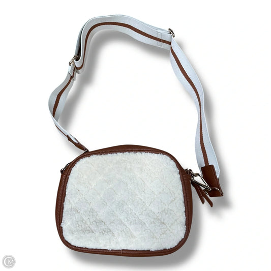 Crossbody By Shiraleah, Size: Medium