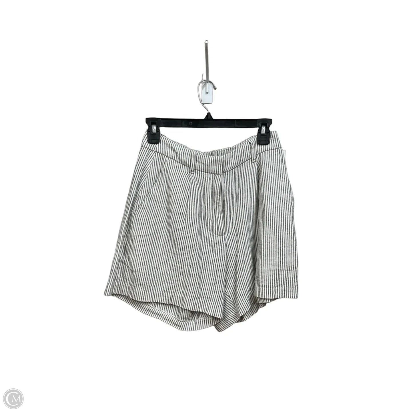 Shorts By Old Navy In Striped Pattern, Size: 4