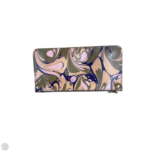 Makeup Bag By Clothes Mentor, Size: Medium