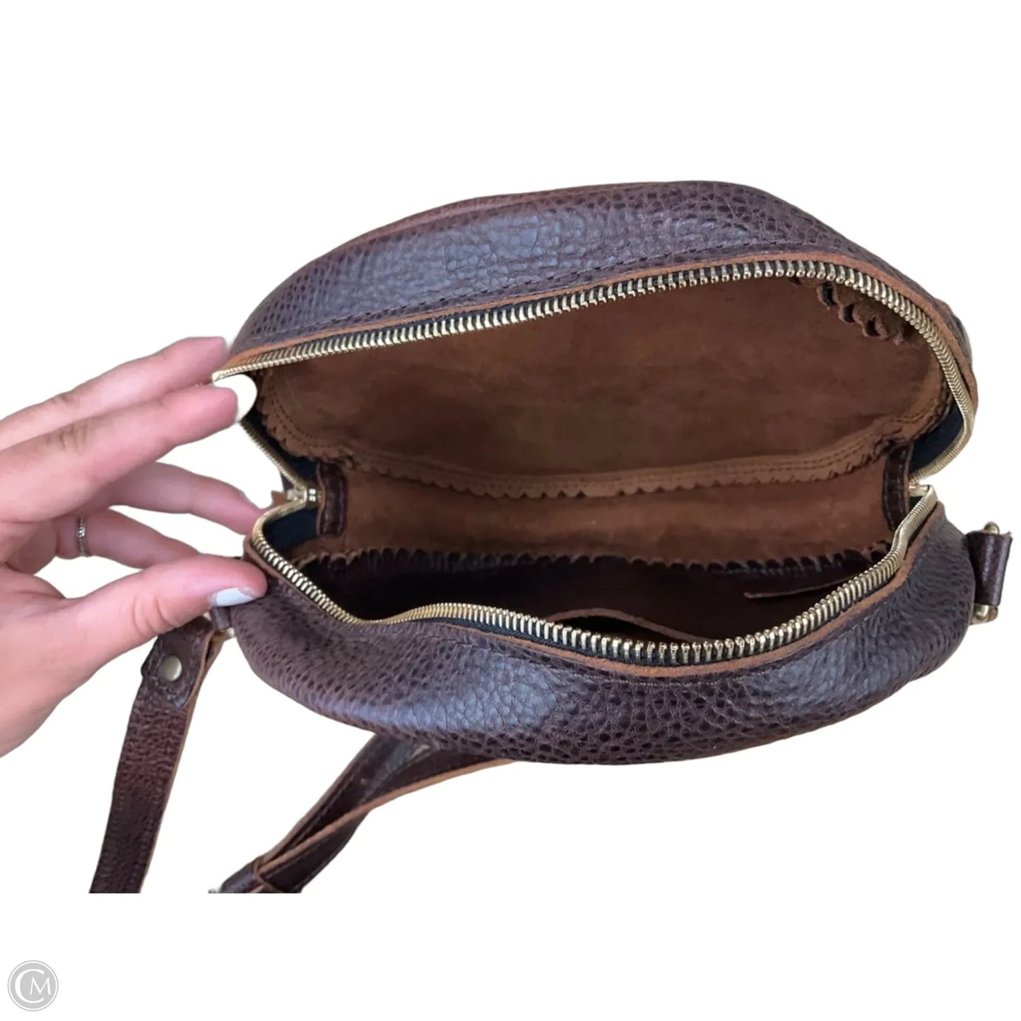 Crossbody By Portland Leather, Size: Medium