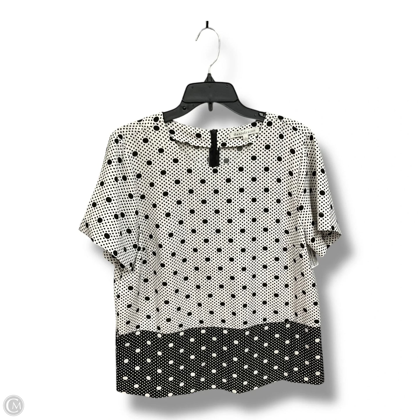 Top Short Sleeve By Daniel Rainn In Polkadot Pattern, Size: L
