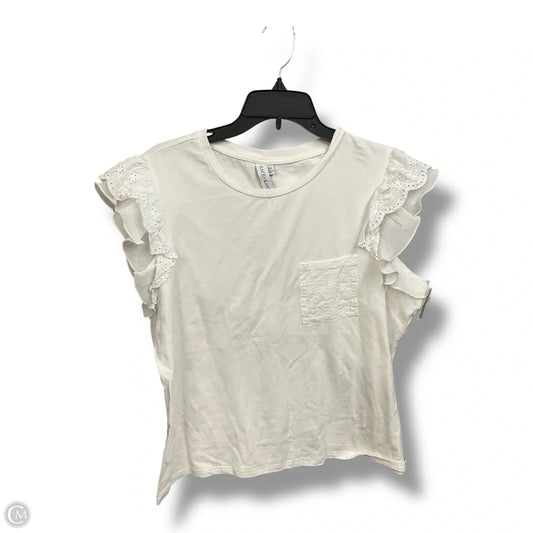 Top Sleeveless By Grace + Karma In White, Size: 1x
